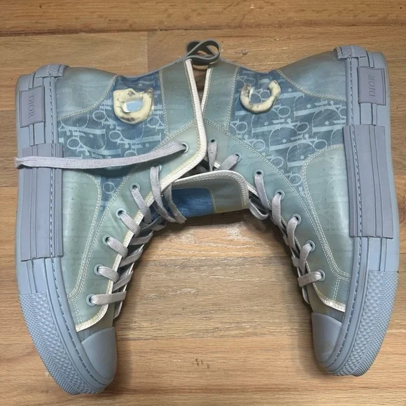 Christian Dior Sneakers - Picture 3 of 5